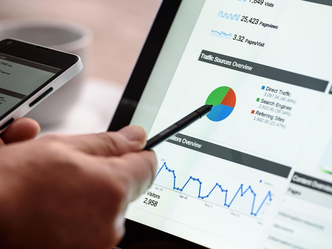 Power BI vs Tableau analytics comparison for Australian businesses
